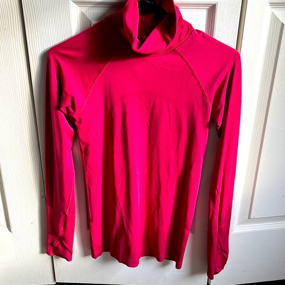 Lululemon turtleneck shirt - Picture 2 of 2